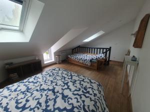 Lulus Lovely City Center House Le Mans