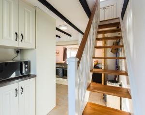 Cosy two bedroom cottage in Waterville with sea views