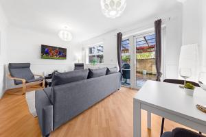 Cozylease 3BR In Canary Wharf,Garden, Home Gym, Sports Channel,Workspace