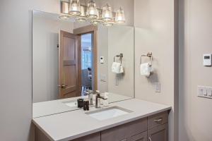 Stonegate Resort Unit B302