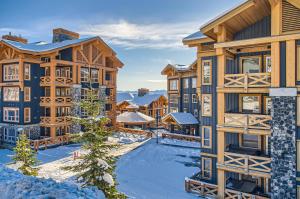 Stonegate Resort Unit B302