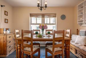 3 bedroom pet friendly home in the heart of Kenmare town