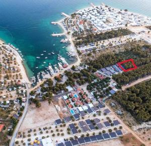 Villa Seaside Dream, cozy familly place, on the seaside, free parking, Camp Maslina, Drage