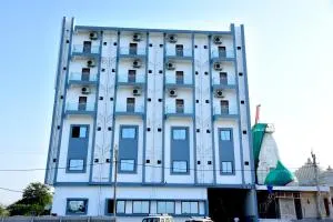 Adinath bhavan - Jainsite Dharamshala - Botād