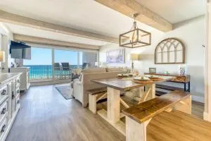 Beach House Condominiums C301 - Beachfront with Pool, WiFi, & Beach Service - Miramar Beach