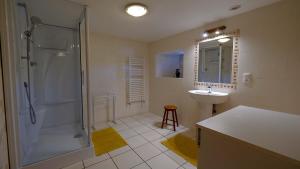 Maisons de vacances Gites de france 11 personnes au teil : photos des chambres