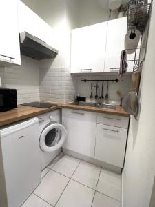 LITTLE ATHENA - Gare St Charles - Vieux Port