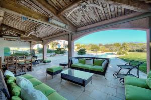 Villas Ref PRESTIGE by Palmes d Or Properties : photos des chambres