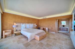 Villas Ref PRESTIGE by Palmes d Or Properties : photos des chambres