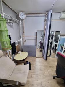 Sangsu hongdae one room fully concentrated on location and price