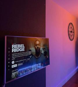 Cosy City Centre Apartment with Parking