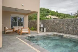 La villa Grand Bois avec sa piscine chauffée - Grands Bois