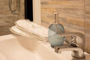 Appartements La maison des artistes plein centre familiale : photos des chambres