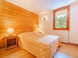 Appartements Appartement 3 chambres avec terrasse, centre village, piste et commerces a pied, garage et WIFI - FR-1-437-104 : photos des chambres