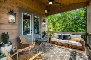 Elevated Escape - Luxurious Mountain Views - Hot Tub, Game Room, Fire Pit, Full Mountain Views - Escape to Luxury North Georgia - Cherry Log