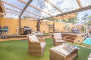 Maisons de vacances Gite Hubert avec piscine : photos des chambres