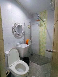 LOHAS Airport Hotel and Restaurant