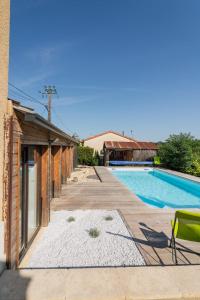 Maisons de vacances Le Verger : gite familial avec piscine : photos des chambres