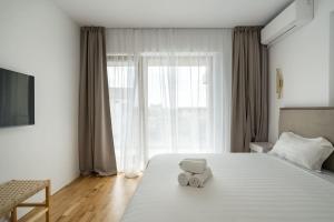 The WHITE - Family Escape - Loft