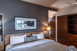 Lakefront Mountain View - Resort Loft