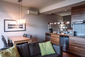 Lakefront Mountain View - Resort Loft