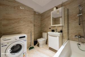 Central Residence Apartment 922