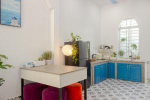 Nhà 3 Phòng Ngủ (Three-Bedroom House)