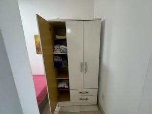 Apartamento Básico Wi-Fi próx Porto da Barra