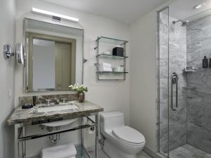 Premium King Room room in Kimpton Nine Zero an IHG Hotel