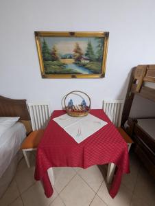 Zhizelle XhamllikApartment