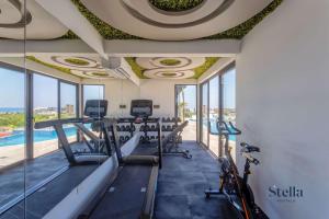 Chic Studio at My Menesse In Playa with Roof Pool