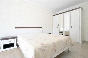 "Deluxe Apartments" L 26-4 - 11220