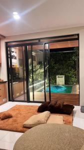 Bumi Castle Luxury Living di Kota Baru Parahyangan