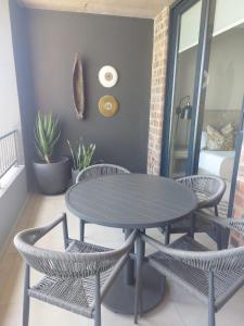 212 Mossel Cove Cozy & Secluded - Seeff ShortStay