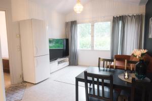 Ahkio Apartments 7