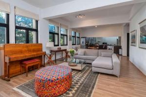 Greenmarket Place Contemporary City Retreat