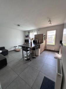 Appartement refait à neuf avec vue sur Ceuze