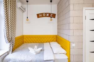 Шпитальна 30