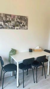 Apartment near atomium with parking