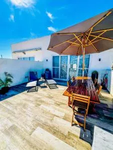 Luxurious 3 Bedroomed Penthouse - Taʼ Sardina