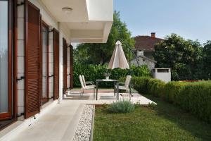 One-Bedroom Apartment room in Apartment Marija - free parking