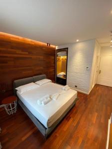 Crown Boutique Hotel