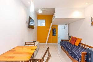 Apart Ipanema Tom Jobim