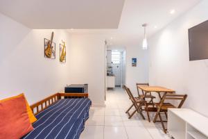 Apart Ipanema Tom Jobim