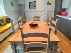 Chelsea 2 bedroom promenade apartment