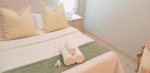 Sea Breeze Manor - Aqua Unit