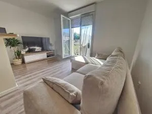 Spacieux et Lumineux proche CDG-PARIS-PARCS - 叙尔维列