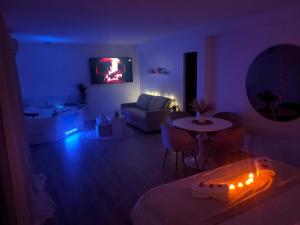 Appartements Love Room - Cocon Room - Toulon - Ollioules : photos des chambres