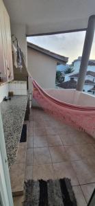 Apartamento de fácil acesso no Itaguá