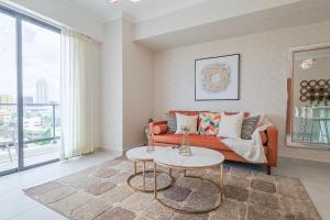 Cozy, Centric 1BR Condo, Pool